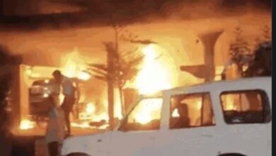 पचोर में पेट्रोल पंप पर भीषण आग, 5 धमाकों से दहला इलाका; 12 लोग झुलसे, एक इंदौर रेफर 7 SmartSelect 20260511 225406 Chrome