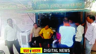 बरही में चोर...मचाए शोर, ज्योति इलेक्ट्रिकल शॉप में सेंधमार, मोटर वाइंडिंग दुकान का ताला तोडक़र लाखों का सामान ले उड़े चोर 7 Untitled 2 1