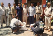 जेल से छूटते ही फिर तस्करी में लगा आदतन अपराधी, साथी समेत गिरफ्तार 10 WhatsApp Image 2026 05 09 at 12.19.40