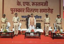 प्रदेश के 101 पुलिस वीरों को मिला रुस्तमजी अवॉर्ड, मुख्यमंत्री बोले- गर्व है हमें आपकी खाकी पर 11 WhatsApp Image 2026 05 11 at 14.40.55