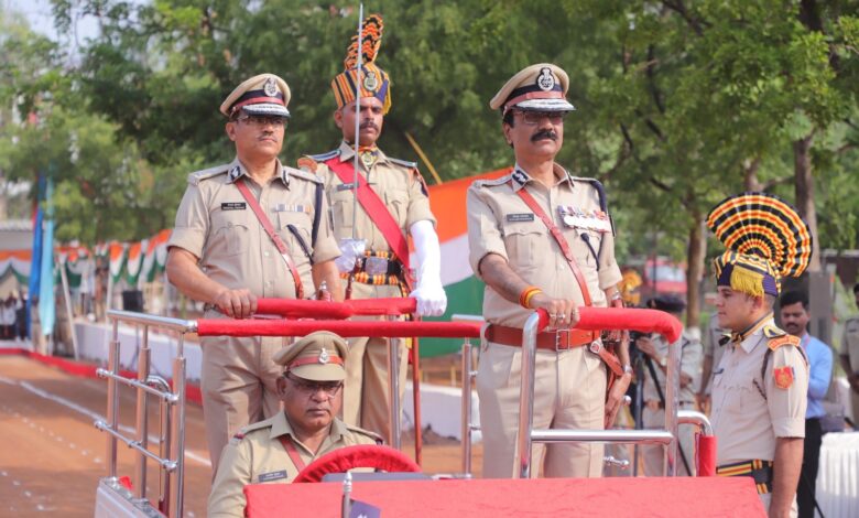 वर्दी का एकमात्र धर्म जनसेवा और राष्ट्रहित: डीजीपी कैलाश मकवाणा 1 WhatsApp Image 2026 05 14 at 17.05.02