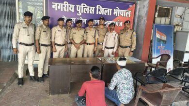 शराब के लिए अड़ीबाजी करने वाले दो सगे भाई गिरफ्तार, पैसे न देने पर किया था हमला 9 WhatsApp Image 2026 05 30 at 11.53.25