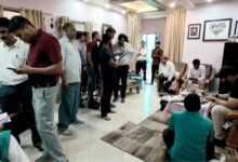 यशभारत ब्रेकिंग - नगर निगम के प्रभारी सहायक स्वास्थ्य अधिकारी के घर ईओडब्ल्यू का छापा 10 01 18