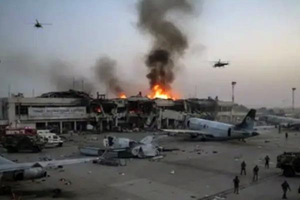नाइजर एयरपोर्ट पर आतंकियों का बड़ा हमला, 13 की मौत; सेना ने 22 हमलावरों को मार गिराया 1 01 21