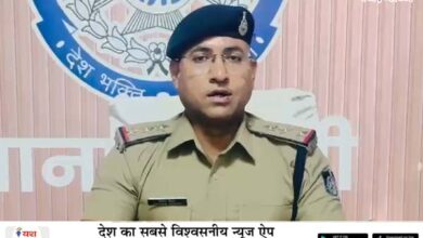 चाकू की नोक पर मोबाइल और नकदी लूटने वाले बदमाश चढ़े पुलिस के हत्थे, 4 आरोपी गिरफ्तार 12 01