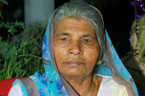 जयंती बाई पटेल का निधन 1 019