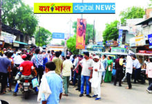 सडक़ पर उतरे मोहन नगर के वाशिंदे, किया चकाजाम, मांगों को लेकर जोरदार प्रदर्शन, समस्याओं के निराकरण की मांग 10 02 12
