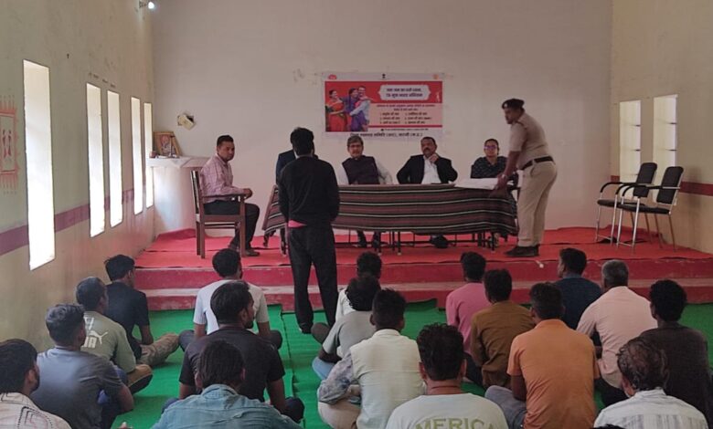 जेल में बंदियों के अधिकारों पर न्यायपालिका की नजर 1 02 3