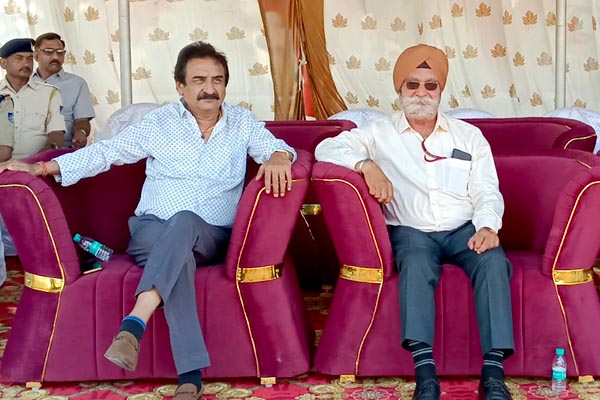 101वें बैच की पासिंग आउट परेड संपन्न, 221 नव आरक्षकों ने ली कर्तव्यनिष्ठा की शपथ 4 05 10