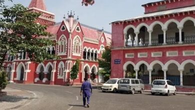मौत के बाद भी नहीं मिलता सुकून: पोस्टमार्टम के लिए 12 किमी भटकते परिजन 8 09 3