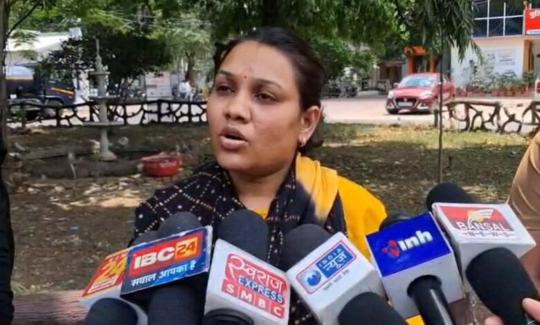 व्यापार में मुनाफे का झांसा देकर महिला से 23 लाख की कथित ठगी, एसपी कार्यालय पहुंची पीड़िता 1 IMG 20260605 WA0055