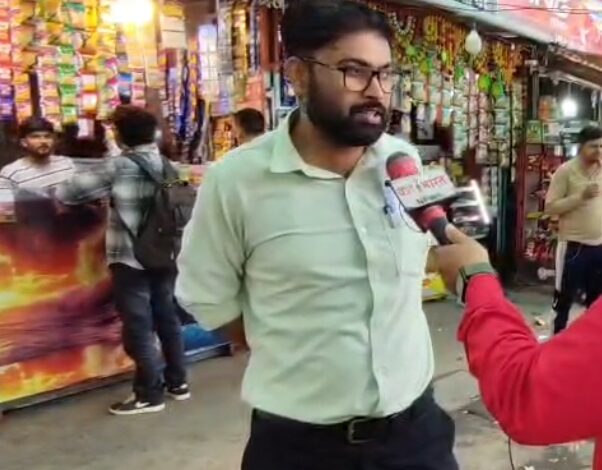 कॉकरोच जनता पार्टी पर युवाओं की मिली-जुली राय, नई राजनीति की उम्मीद के साथ कई सवाल भी आमजन, सोशल मीडिया पर व्यू फॉलोअर्स पाना अलग विषय, जमीनी समर्थन अलग विषय 1 IMG 20260607 WA0003 1