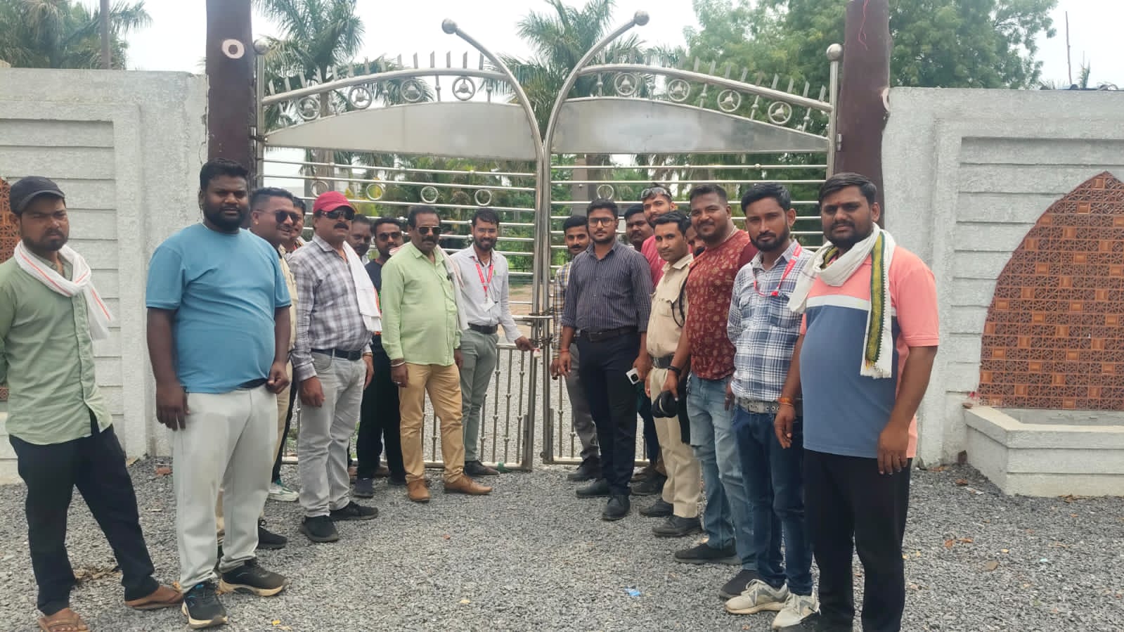 निगम की सख्ती: दो मैरिज गार्डन पर लगा ताला 2 IMG 20260609 WA0063