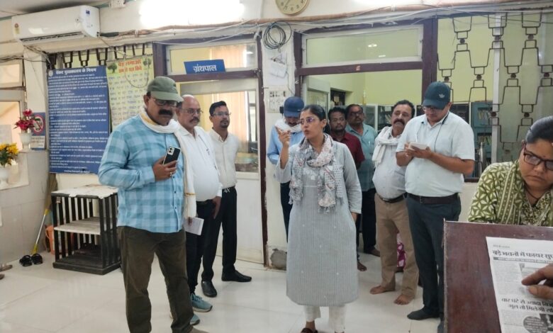 वेंकट लाइब्रेरी में व्यवस्थाओं का निरीक्षण, सुधार कार्यों पर फ़ोकस 1 IMG 20260610 WA0050