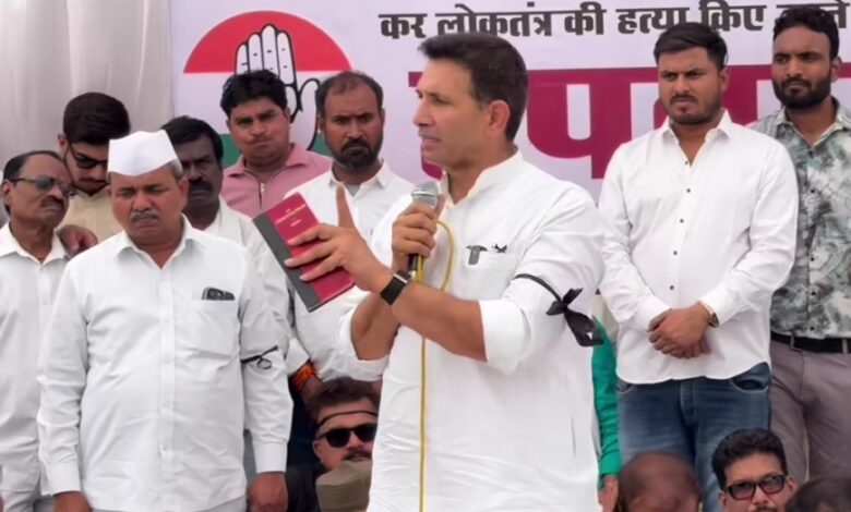 लोकतंत्र बचाओ अभियान को कांग्रेस देगी नई धार राष्ट्रपति से मुलाकात का समय मांगा, दिल्ली पहुंचेंगे मध्य प्रदेश कांग्रेस के सभी विधायक , जीतू पटवारी 1 IMG 20260612 WA0001