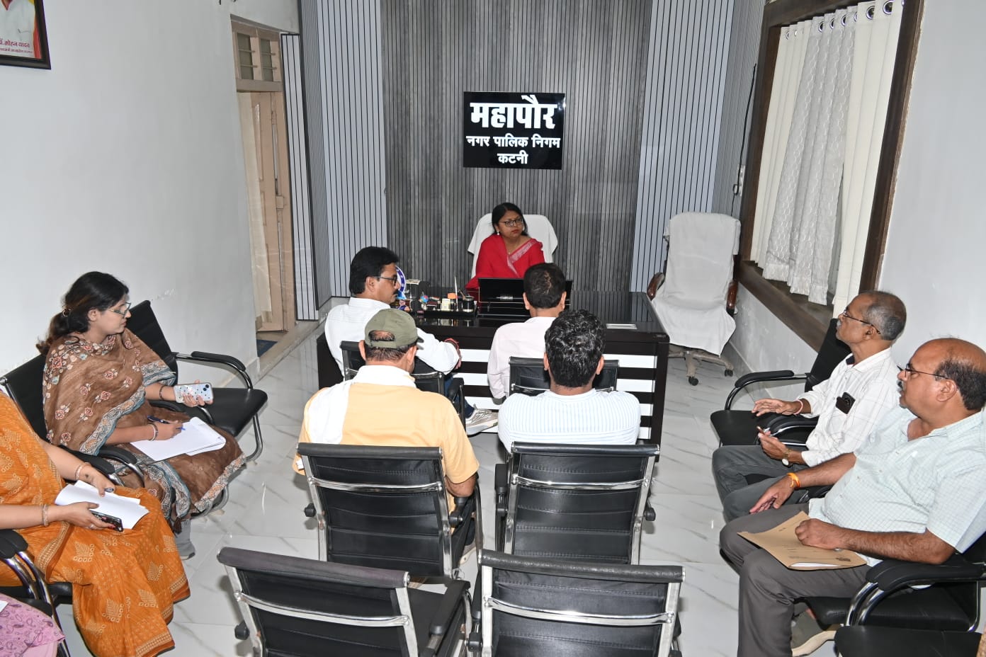 शिक्षा और विकास कार्यों को लेकर महापौर एक्शन मोड में 2 IMG 20260612 WA0026