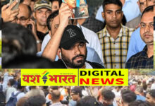 सीजेपी के प्रदर्शन से चौंकी ''दिल्ली", जंतर मंतर पर कोकरोच जनता पार्टी का जबरदस्त प्रदर्शन, पूरे देश की नजर, हजारों की तादात में सुबह से जमा हुए छात्र 10 IMG 20260606 121754