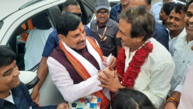 मुख्यमंत्री डॉ. मोहन यादव ने यशभारत परिसर में रोका काफिला,संस्थापक आशीष शुक्ला को दी जन्मदिन की शुभकामनाएं 6 WhatsApp Image 2026 06 21 at 16.00.10