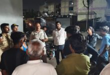 डिजिटल ठगी से बचाएगा एक सही फैसला, भोपाल के 33 स्थानों पर पुलिस ने चौपाल लगाकर जनता को किया जागरूक 10 WhatsApp Image 2026 06 29 at 12.08.31