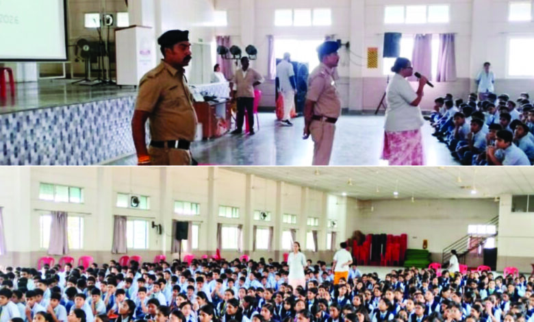 नशे की गिरफ्त में आ रही युवा पीढ़ी, बच्चों के माध्यम से समाज को जागरूक करने का प्रयास, सेंटपॉल स्कूल में छात्रों ने ली नशामुक्त भारत बनाने की शपथ 1 01 3