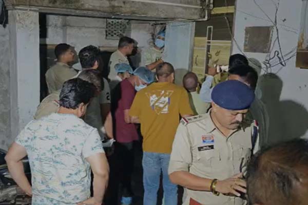 रायपुर में परिवार का सामूहिक अंत, पांच शव मिलने से मचा हड़कंप 1 02 7