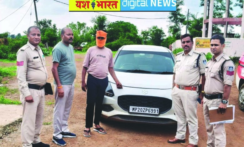 नेशनल हाईवे पर ओवरटेक करने के विवाद पर चाकूबाजी, वारदात को अंजाम देने वाले मुख्य आरोपी को गिरफ्तार किया निवार पुलिस ने 1 04 10