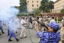 संसद मार्च पर पुलिस कार्रवाई के खिलाफ दिल्ली हाईकोर्ट में जनहित याचिका 4 05 4