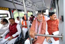 ई-बस से जगदीशपुर महल पहुंची मोहन कैबिनेट सादगी और मितव्ययिता का दिया संदेश 6 09 1