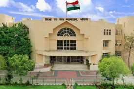 नाबालिग को गाड़ी देना अभिभावक को पड़ा भारी; कोर्ट ने ठोका 30 हजार का जुर्माना, मिली सजा 9 2023031663