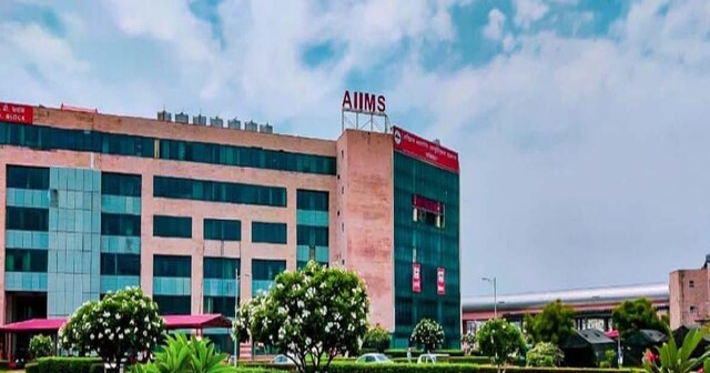 एम्स में 1400 से अधिक पदों पर सरकारी नौकरी का मौका, अंतिम तिथि 3 जुलाई 1 AIIMS Recruitment 2024 Sarkari Naukri 2024 CHO Job in AIIMS Rishikesh 2024 07 e777abfa028cd7f22ef1432324debbc2 16x9 1