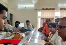 दतिया उपचुनाव: भगवा पार्टी की प्रत्याशी साध्वी संजना माई ने भरा नामांकन मां पीताम्बरा के दर्शन के बाद समर्थकों के साथ पहुंचीं कलेक्ट्रेट, किन्नर समाज के प्रतिनिधित्व पर दिया जोर 5 IMG 20260715 WA0002