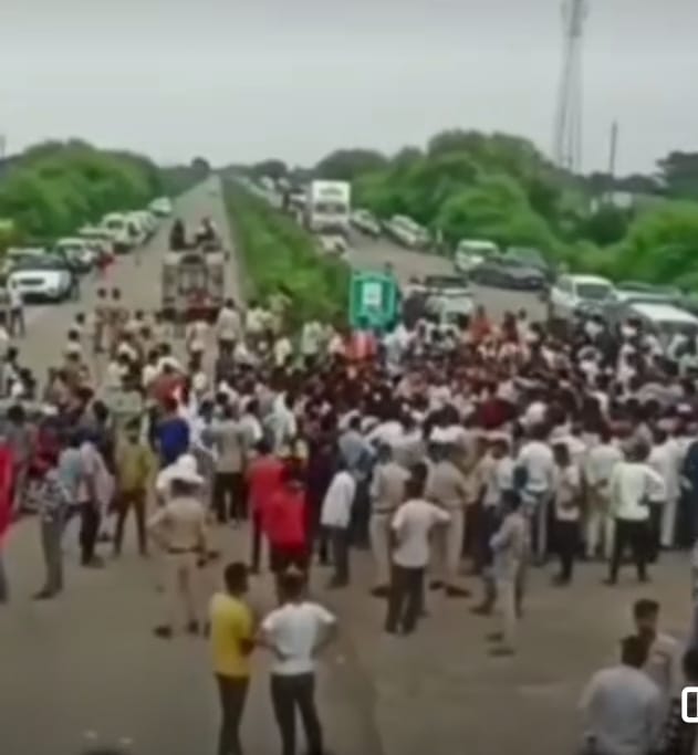 क्या सुआतला में पांच युवकों की मौत के पीछे रेत का विवाद,अब दुर्घटना नहीं हत्या मानकर जांच में जुटी पुलिस 2 IMG 20260720 WA0005