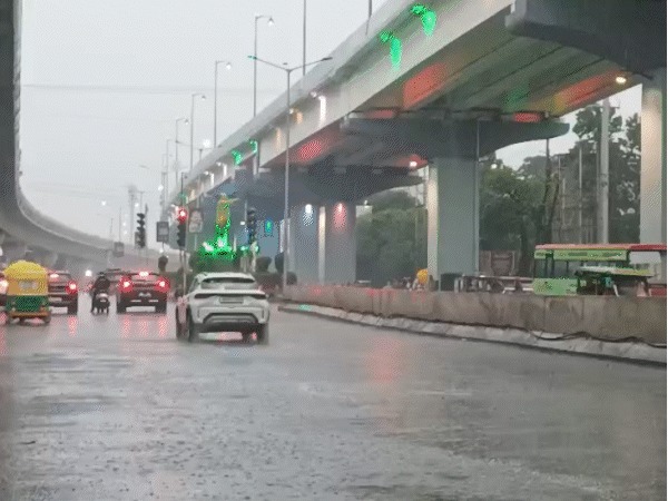 मप्र में आज भारी बारिश का अलर्ट नहीं, रविवार से बंगाल की खाड़ी से सक्रिय होगा नया सिस्टम उत्तर-पूर्वी मध्य प्रदेश में 28 जुलाई तक झमाझम बारिश के आसार, हवाओं की रफ्तार 40 किमी प्रति घंटे रहने की संभावना 1 IMG 20260725 WA0006