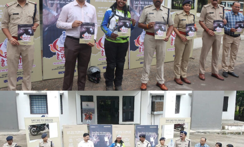 केरल से पूरे भारत में नशे के विरुद्ध जनजागरण कर रहीं बाइक राइडर सायनी पहुंची कटनी, एसपी ने किया अभिनंदन 1 IMG 20260720 182008