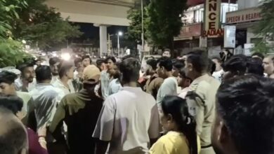 यश भारत, ब्रेकिंग.....रानीताल चौक पर दो पक्षों में चाकूबाजी, पुराने विवाद में छात्र आपस में भिड़े... देखें वीडियो 10 IMG 20260723 201742