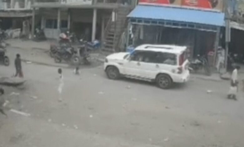सड़क पर बैठी मासूम को नहीं देख पाया चालक, स्कॉर्पियो ने 20 फीट तक घसीटा, दर्दनाक मौत 1 Screenshot 20260719 213012 WhatsApp
