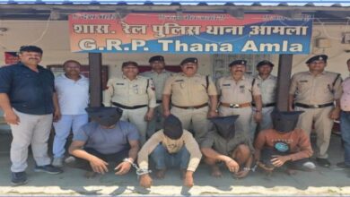 जीआरपी भोपाल की बड़ी कार्रवाई, जून में 46.25 लाख का माल बरामद, 124 मोबाइल जब्त 8 WhatsApp Image 2026 07 01 at 17.41.07