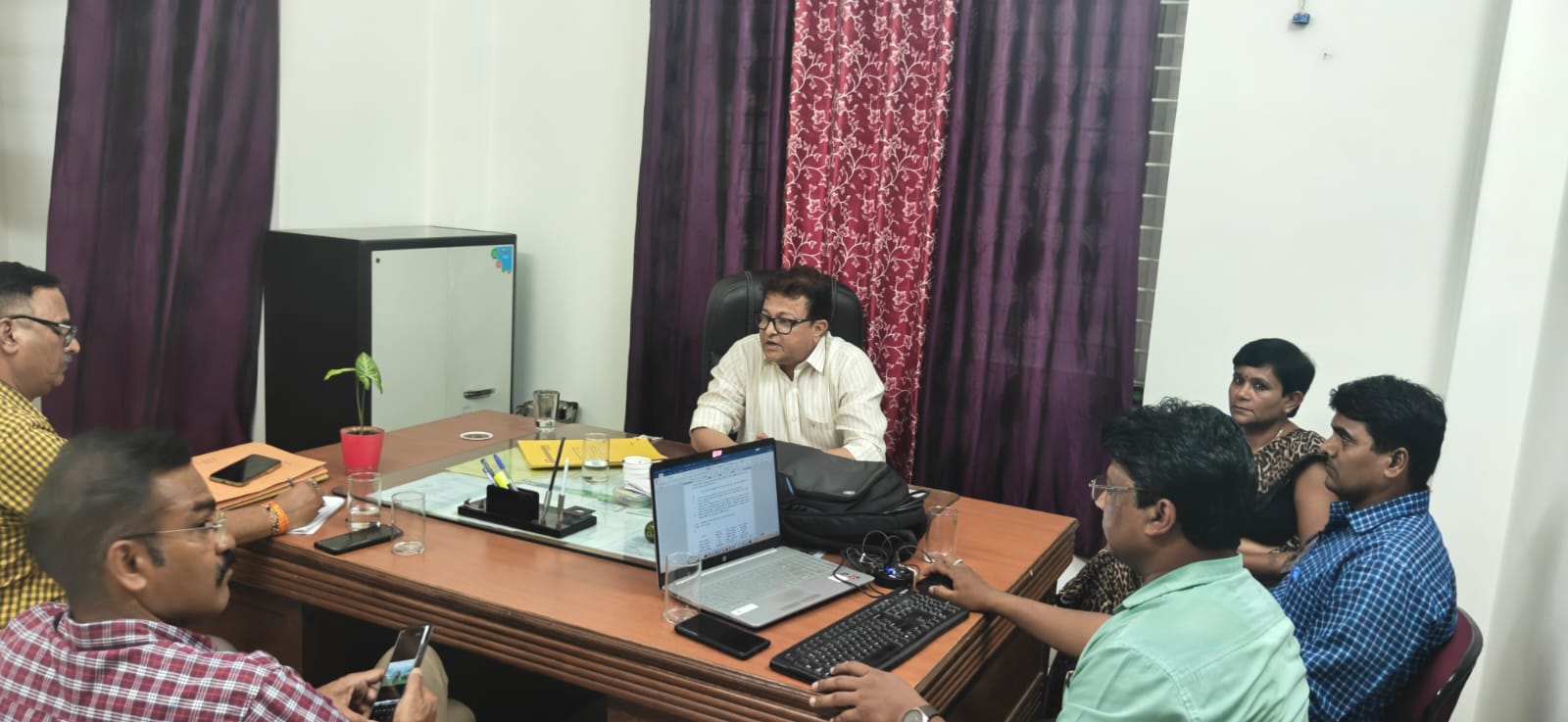 लोकायुक्त की कार्रवाई: नापतोल विभाग का प्रभारी उप नियंत्रक और सेवानिवृत्त निरीक्षक 1 लाख की रिश्वत लेते धराए 2 WhatsApp Image 2026 07 02 at 19.02.34