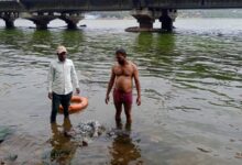 बड़े तालाब में मिला अज्ञात युवक का शव, शिनाख्त में जुटी पुलिस 4 WhatsApp Image 2026 07 20 at 12.44.28