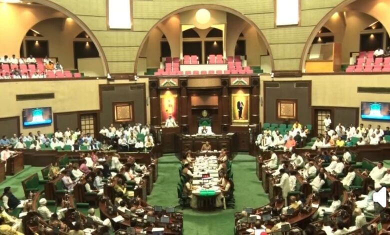 MP में UCC पास: विधानसभा से मिली मंजूरी, जानिए आम जनता और नियमों पर क्या पड़ेगा असर 1 WhatsApp Image 2026 07 21 at 15.33.37