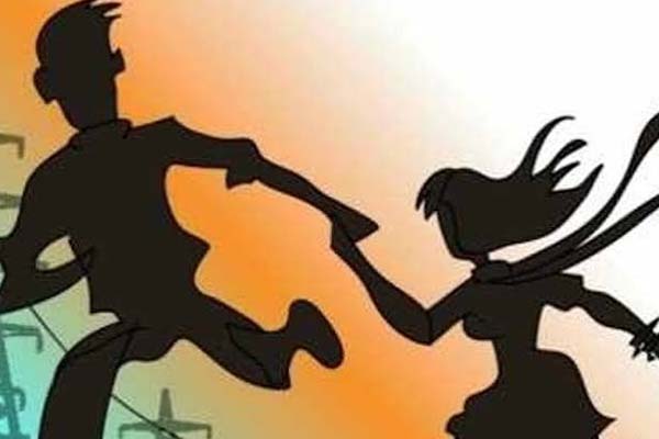 यशभारत ब्रेकिंग : जम्मू से नाबालिग को भगाकर जबलपुर में छिपा था युवक, अधारताल पुलिस ने दबोचकर किया दस्तयाब 1 08 3