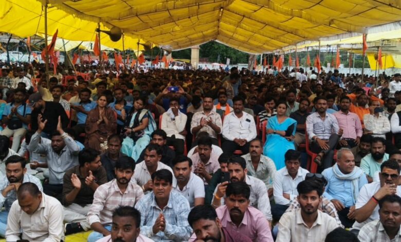 बिजली आउटसोर्स कर्मचारियों का भोपाल में शक्ति प्रदर्शन सामाजिक सुरक्षा, निगम मंडल गठन और वेतन वृद्धि की मांग, मांगें पूरी नहीं होने पर आंदोलन तेज करने की चेतावनी 1 IMG 20260802 WA0009
