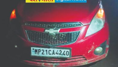 पुल की रेलिंग से टकराई अनियंत्रित कार, चालक घायल, डायल 112 ने घायल को पहुंचाया अस्पताल 16 IMG 20260814 WA0010