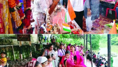 आजादी के जश्न में सराबोर नजर आया कटाएघाट, वरुण देव के जयकारों की गूंज, झूलेलाल चालिहा महोत्सव में उमड़ी लोगों की भारी भीड़, धर्ममय हुआ वातावरण, भजनों में डूबी आस्था 13 IMG 20260817 WA0015