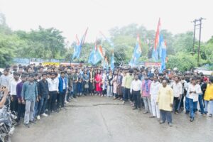 कटनी में छात्रों की हुंकार : एनएसयूआई का छात्र अधिकार पैदल मार्च, वाटर कैनन चलाकर छात्रों को किया गिरफ्तार 6 IMG 20260819 WA0917