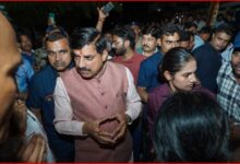 बाढ़ के बीच ग्राउंड ज़ीरो पर "मोहन" सरकार : सुनी जनता की समस्या, जल निकासी के स्थायी समाधान के निर्देश 2 InCollage 20260824 094854546