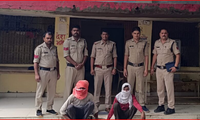 गुफा में पत्थरों के नीचे मिला शव : अफवाह की रंजिश में कुल्हाड़ी से उतारा मौत के घाट, 75 दिन बाद खुला सनसनीखेज राज... 1 InCollage 20260824 130337037