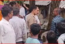 बड़ी खबर : काली बुलेट पर आए फर्जी पटवारी: PM आवास के नाम पर महिला के जेवरात और नकदी लेकर उड़े 4 InCollage 20260826 143459010