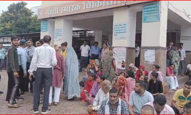 मौत का अस्पताल, जच्चा और बच्चा की मौत!: सवालों के घेरे में अस्पताल प्रशासन .... 1 InCollage 20260829 144451627