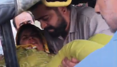 बाइक सवार ने एक्टिवा को मारी टक्कर, महिला घायल, देखे वीडियो 10 Screenshot 2026 08 06 191322